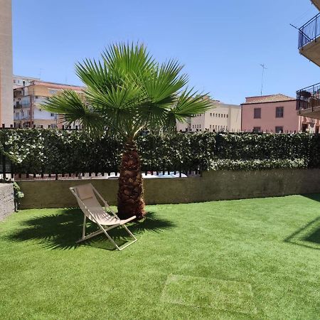 Appartamento Incantevole Con Parcheggio E Giardino Catania Exterior foto